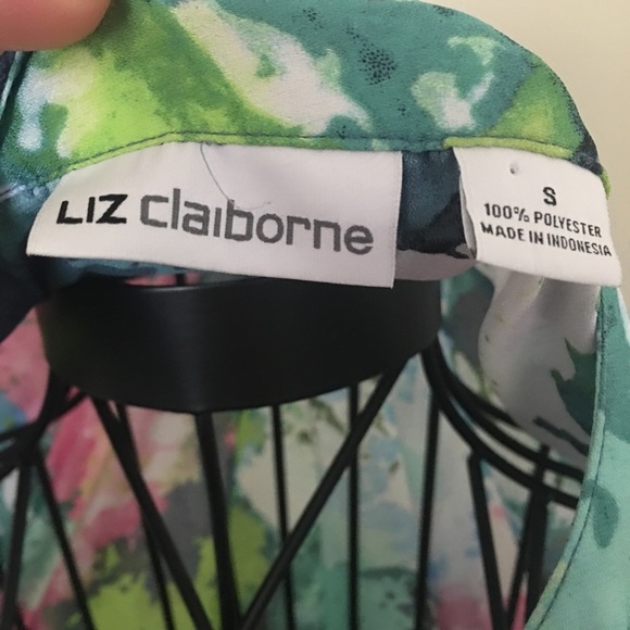 LIZ CLAIBORNE sleeveless button up blouse lot - Picture 7 of 8